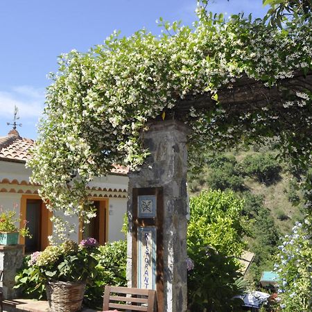 Borgo San Francesco Hotell Gioiosa Marea Exteriör bild