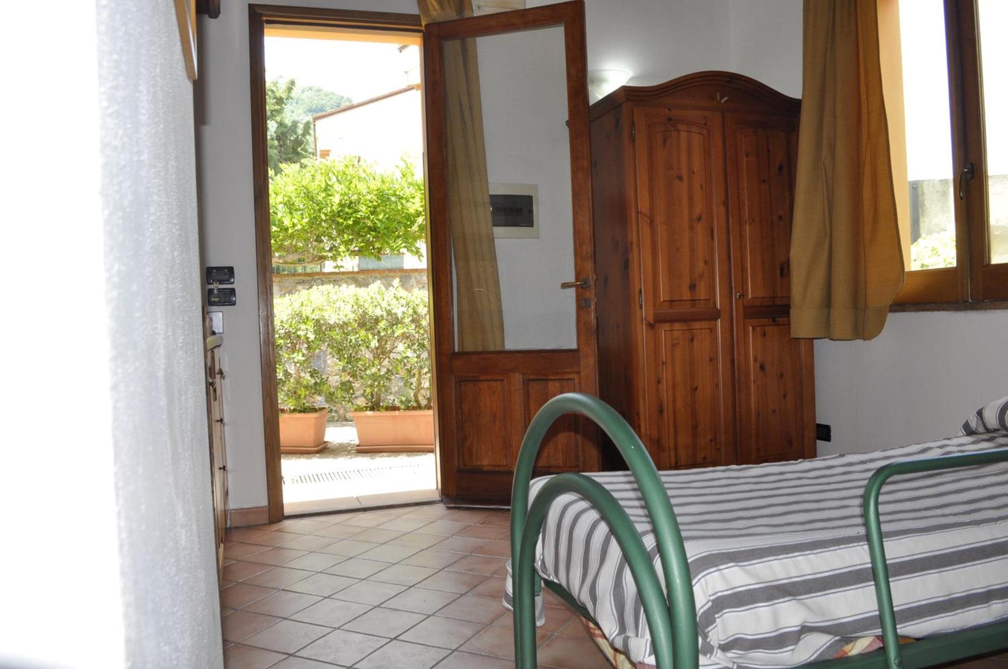 Borgo San Francesco Hotell Gioiosa Marea Rum bild