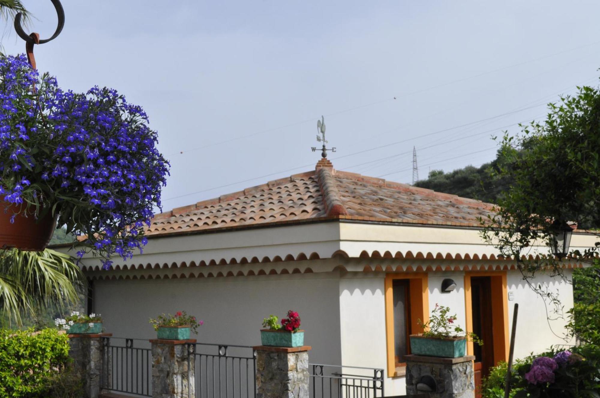 Borgo San Francesco Hotell Gioiosa Marea Rum bild
